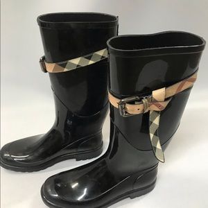 Burberry rain boots
